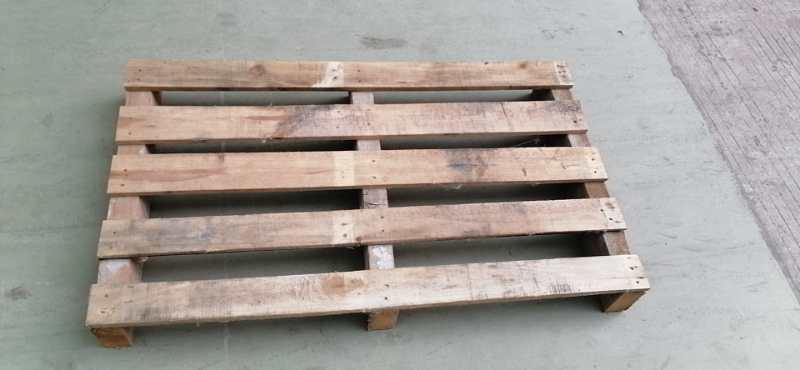 托架、卡板 (1)